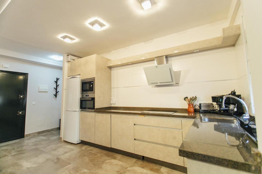 Wide And Diaphanous- 3Bd 2Bth- Alcazar Севиля Екстериор снимка